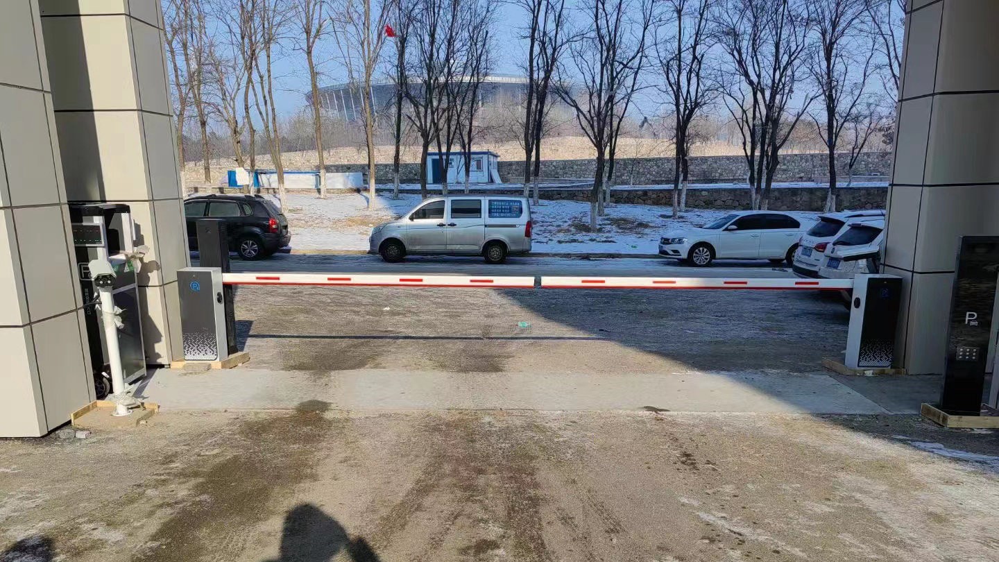 小區直桿道閘